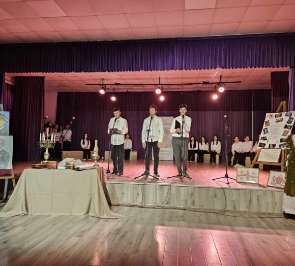 37f01fe8-1a67-4e91-927c-c5956742c71e