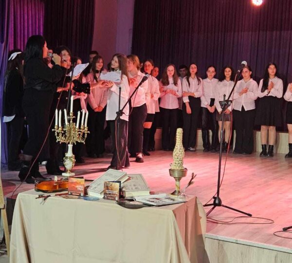 411923475_758528089646650_121452278862814325_n